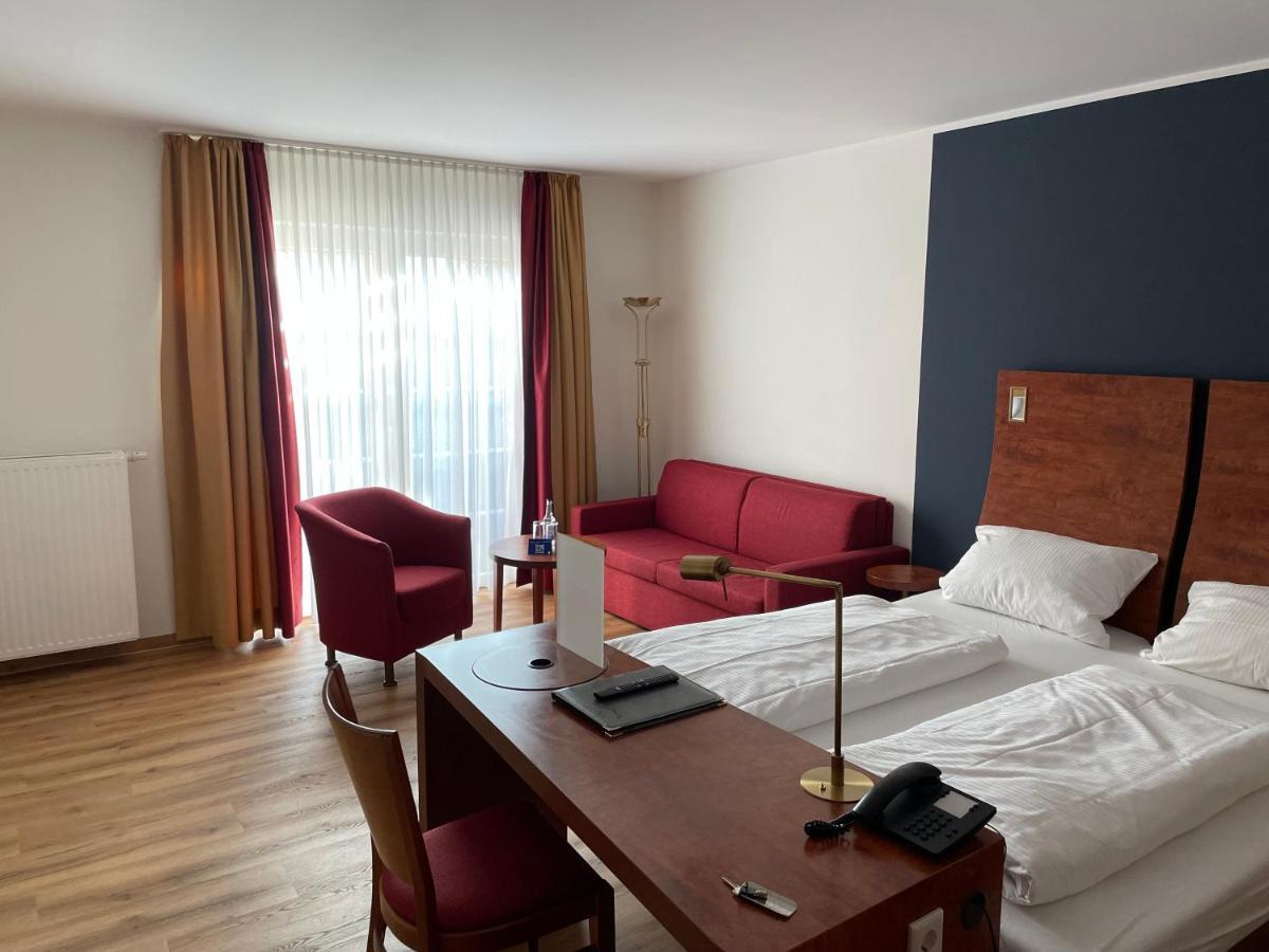 Hotel Osterkrug Husum  Kültér fotó