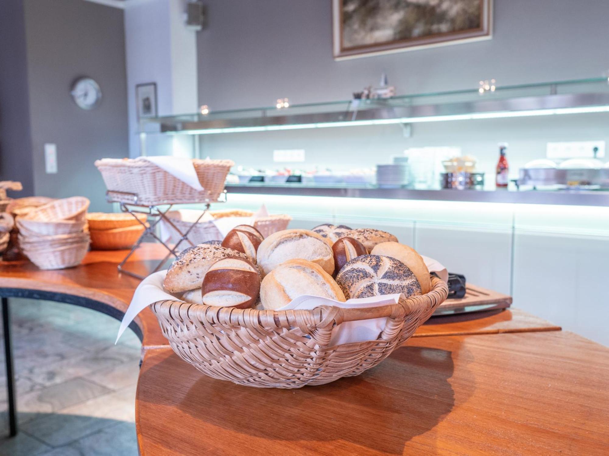 Hotel Osterkrug Husum  Kültér fotó