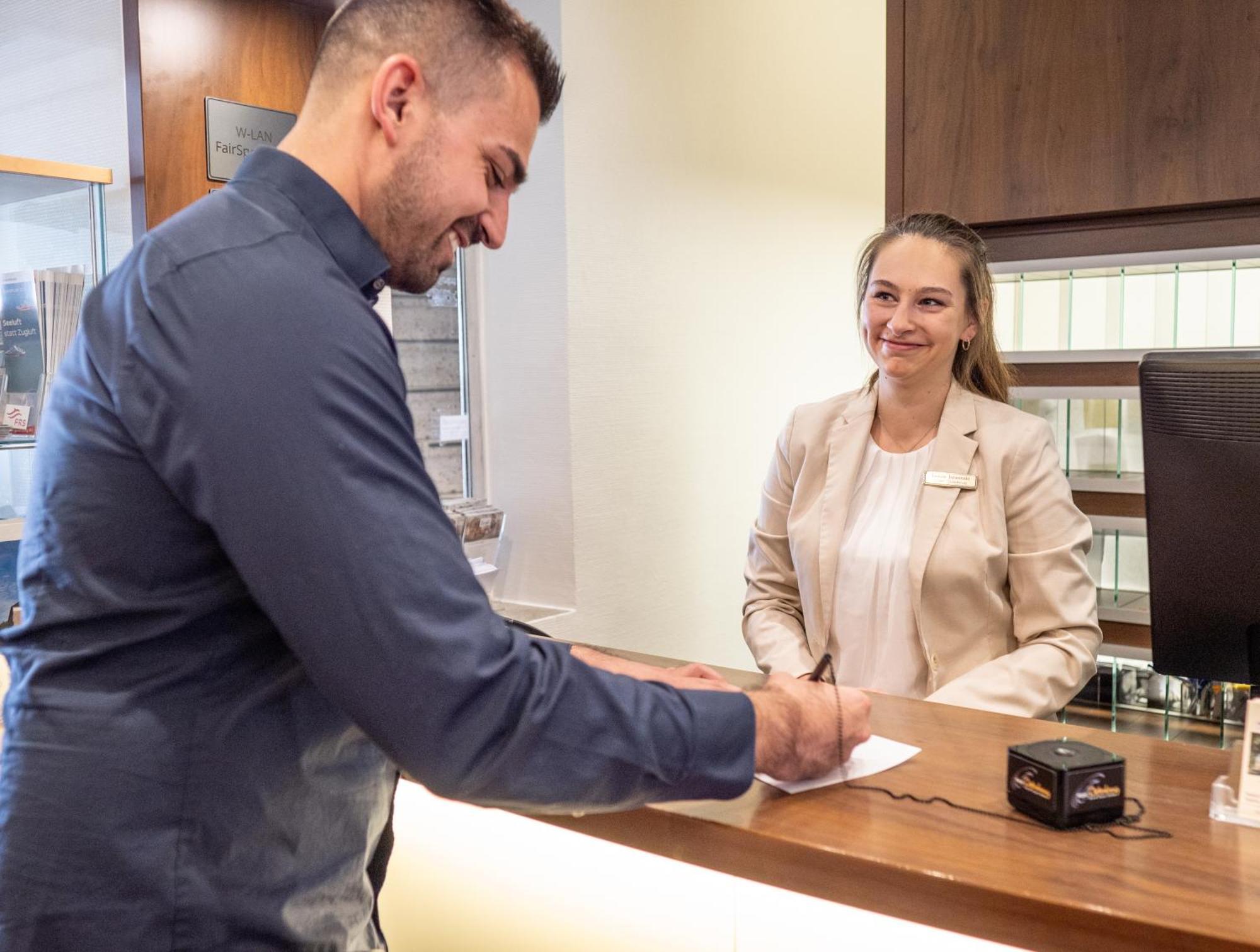 Hotel Osterkrug Husum  Kültér fotó